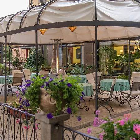 Hotel Columbus sul Lago-3